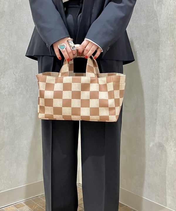 乙藤 侑里さんの「BEAMS WOMEN｜」を使ったコーディネート