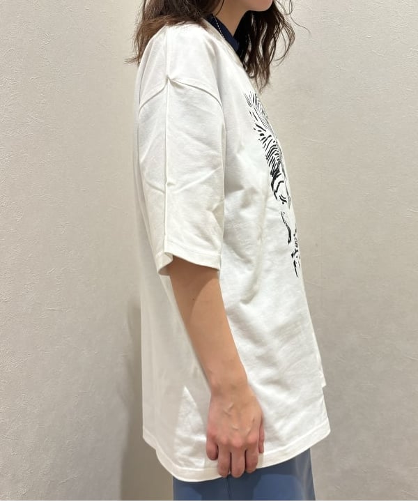 サワイさんの「BEAMS WOMEN｜maturely / Fake Leather Work Skirt」を使ったコーディネート