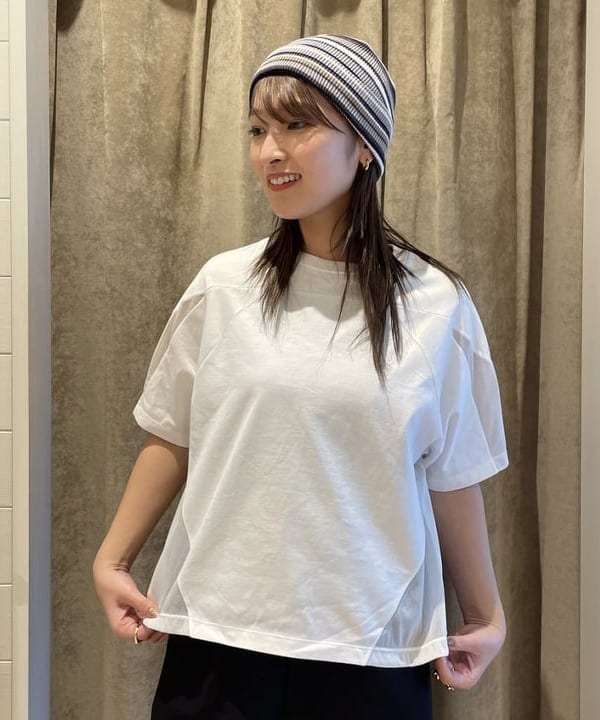 松本 佳菜子さんの「BEAMS WOMEN｜Otro Accesorio / フラワー リング」を使ったコーディネート