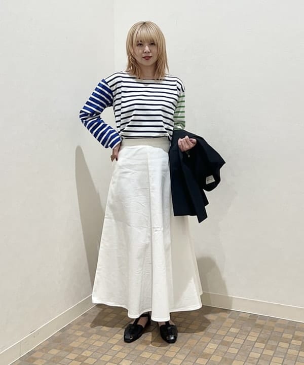 篠崎 香月さんの「BEAMS WOMEN｜」を使ったコーディネート