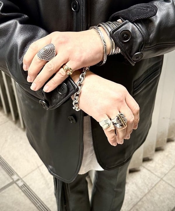 林 義人さんの「」を使ったコーディネート