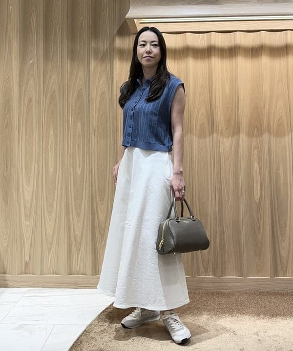 関 桂子さんの「BEAMS WOMEN｜MR MITTENS / THEO レースポロニット」を使ったコーディネート