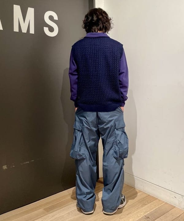 佐藤 大斗さんの「BEAMS WOMEN｜BEAMS / ナイロン イージー カーゴパンツ」を使ったコーディネート