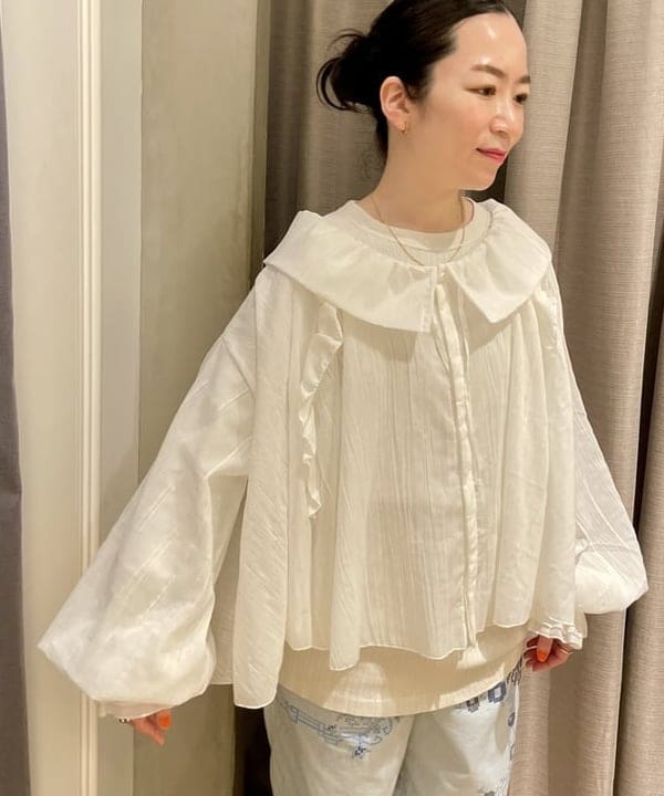 コウリキ　マミさんの「BEAMS WOMEN｜L.L.Bean × BEAMS PLUS ＆ BEAMS BOY / Deep Bottom Deluxe Boat and Tote Mini」を使ったコーディネート