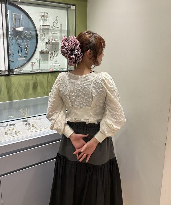 渡邊 舞さんの「BEAMS WOMEN｜RBS / 配色 ギャザー スカート」を使ったコーディネート