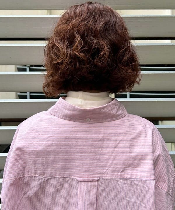 まつむさんの「BEAMS WOMEN｜BEAMS BOY / ポリエステル ウール シンチ バック スラックス」を使ったコーディネート