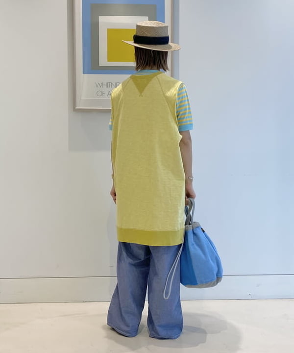 Kaoru Sakumaさんの「BEAMS WOMEN｜Vガゼット ノースリーブ ワンピース」を使ったコーディネート