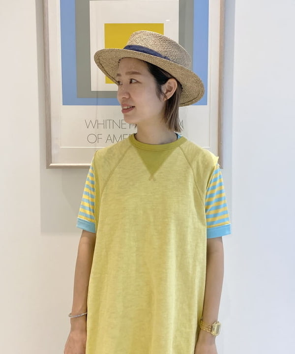 Kaoru Sakumaさんの「BEAMS WOMEN｜Vガゼット ノースリーブ ワンピース」を使ったコーディネート