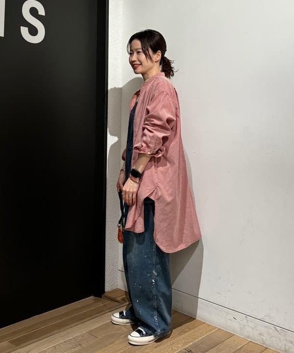 おはぎ(萩原)さんの「BEAMS WOMEN｜BEAMS BOY / オーバーオール プリントポーチ」を使ったコーディネート