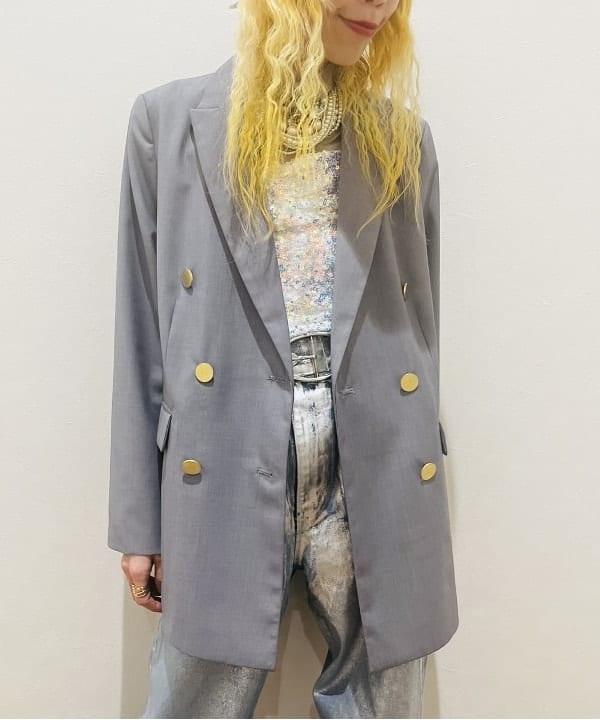 ひるてぃさんの「BEAMS WOMEN｜Ray BEAMS / 箔プリント デニムパンツ」を使ったコーディネート