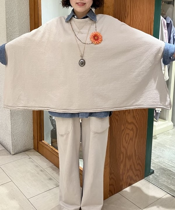 小原 もこさんの「BEAMS WOMEN｜【別注】BUZZ RICKSON'S / シャンブレー ロングスリーブ シャツ」を使ったコーディネート