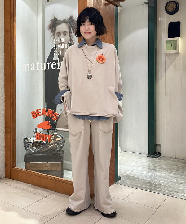 小原 もこさんの「BEAMS WOMEN｜【別注】BUZZ RICKSON'S / シャンブレー ロングスリーブ シャツ」を使ったコーディネート