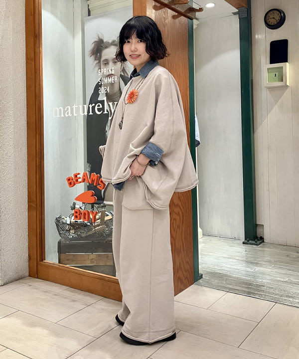 小原 もこさんの「BEAMS WOMEN｜【別注】BUZZ RICKSON'S / シャンブレー ロングスリーブ シャツ」を使ったコーディネート