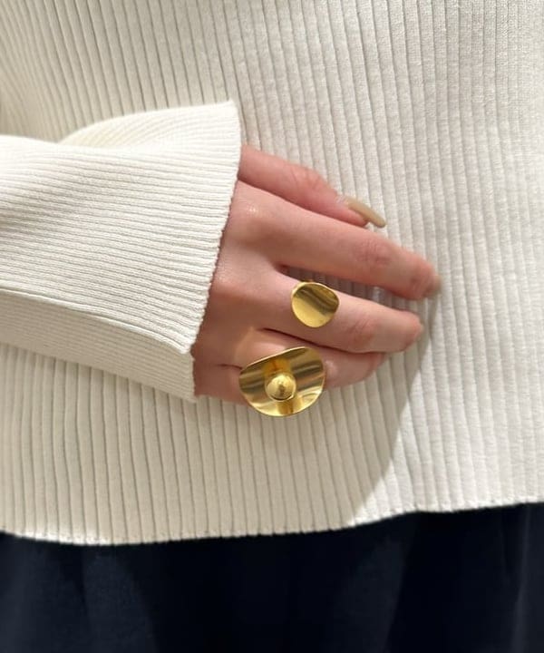 吉田 花さんの「BEAMS WOMEN｜」を使ったコーディネート