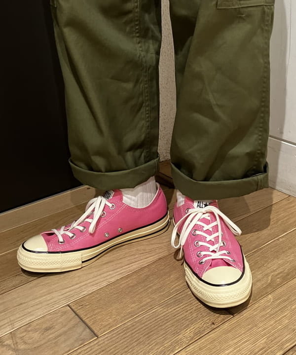 土田 達也さんの「BEAMS WOMEN｜【別注】BUZZ RICKSON'S / ポプリン アーミーパンツ」を使ったコーディネート