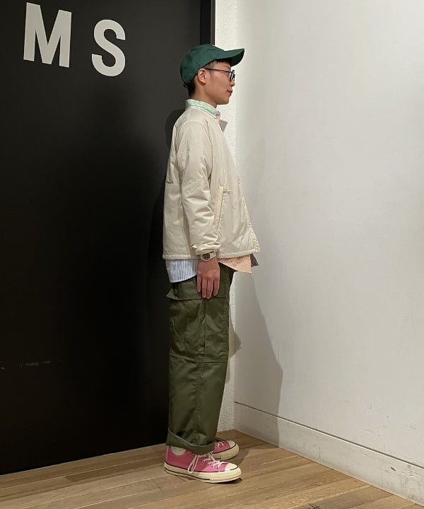 土田 達也さんの「BEAMS WOMEN｜【別注】BUZZ RICKSON'S / ポプリン アーミーパンツ」を使ったコーディネート