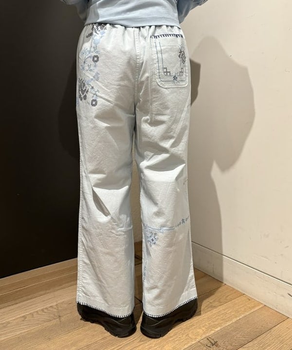 矢野(青木)優香さんの「BEAMS WOMEN｜L.L.Bean / Deep Bottom Deluxe Boat and Tote S」を使ったコーディネート