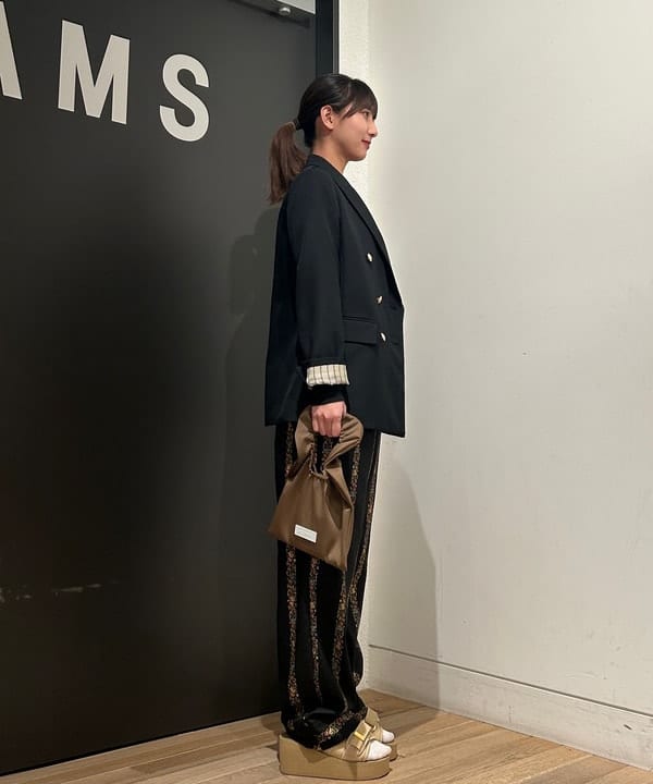 佐藤 亜美さんの「BEAMS WOMEN｜テレコ リブ クルーネック トップス」を使ったコーディネート