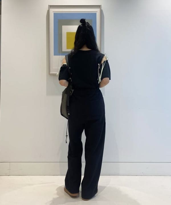 マツド ユメカさんの「BEAMS WOMEN｜Champion &times; Ray BEAMS / 別注 リバースウィーブ(R) パンツ」を使ったコーディネート