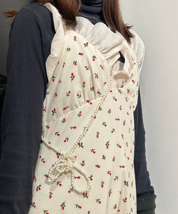 佐藤 亜美さんの「BEAMS WOMEN｜BEAMS BOY / 樹脂 パール ロング ネックレス」を使ったコーディネート