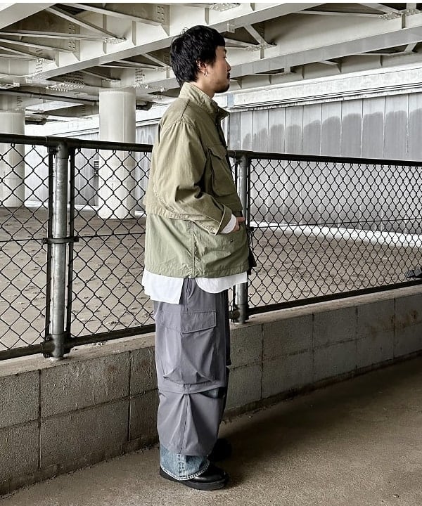 佐々木 祐太さんの「BEAMS WOMEN｜BEAMS / コンバーチブル カーゴパンツ」を使ったコーディネート