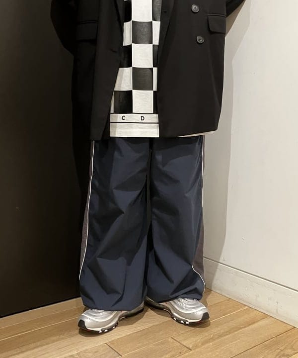 土田 達也さんの「BEAMS WOMEN｜Ray BEAMS / ペーパー クリップ チェーン ネックレス」を使ったコーディネート