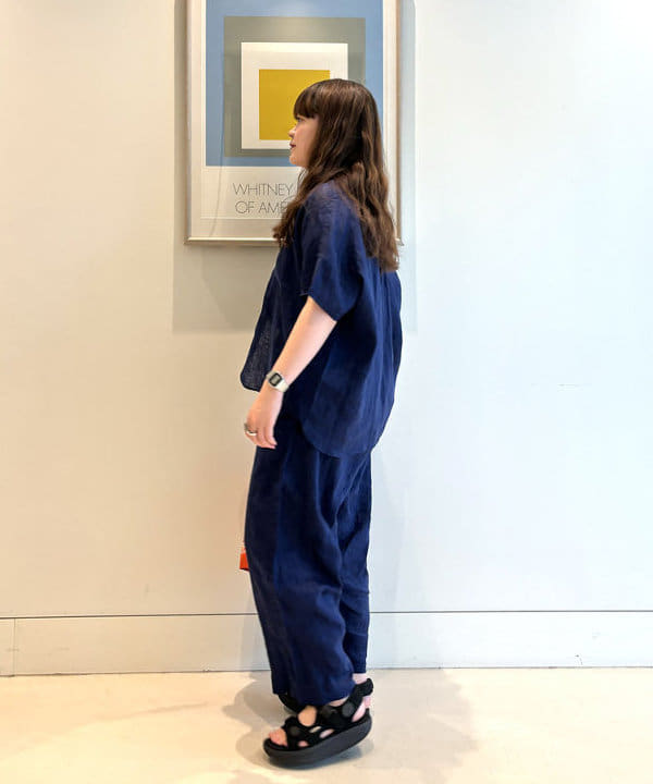 カスタニ モモノさんの「BEAMS WOMEN｜BEAMS BOY / イレギュラー バンダナ バッグ」を使ったコーディネート