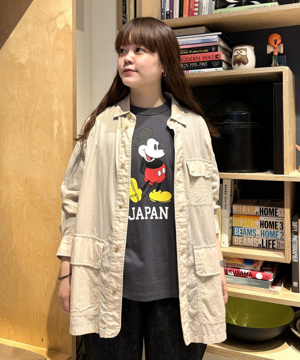 カスタニ モモノさんの「BEAMS WOMEN｜BEAMS BOY / シアー ハンティング シャツ」を使ったコーディネート