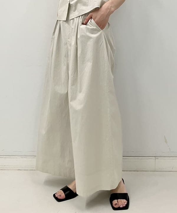kigoさんの「BEAMS WOMEN｜RBS / タック ボリューム パンツ」を使ったコーディネート