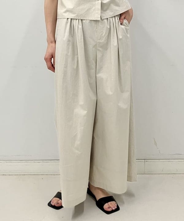 kigoさんの「BEAMS WOMEN｜RBS / タック ボリューム パンツ」を使ったコーディネート