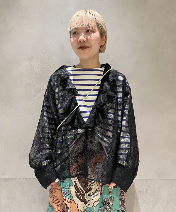 yokoyama shionさんの「BEAMS WOMEN｜ARROW NOVELTY × BEAMS BOY / 別注 コンチョ コンビ ベルト」を使ったコーディネート