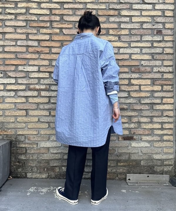 ナガオカ サキさんの「BEAMS WOMEN｜BEAMS BOY / ポリエステル ウール シンチ バック スラックス」を使ったコーディネート