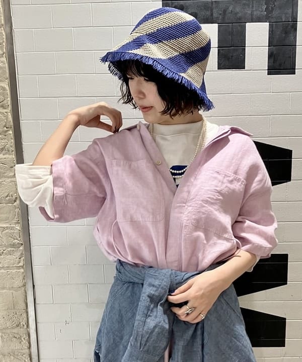 小原 もこさんの「BEAMS WOMEN｜【別注】BUZZ RICKSON'S / シャンブレー ロングスリーブ シャツ」を使ったコーディネート