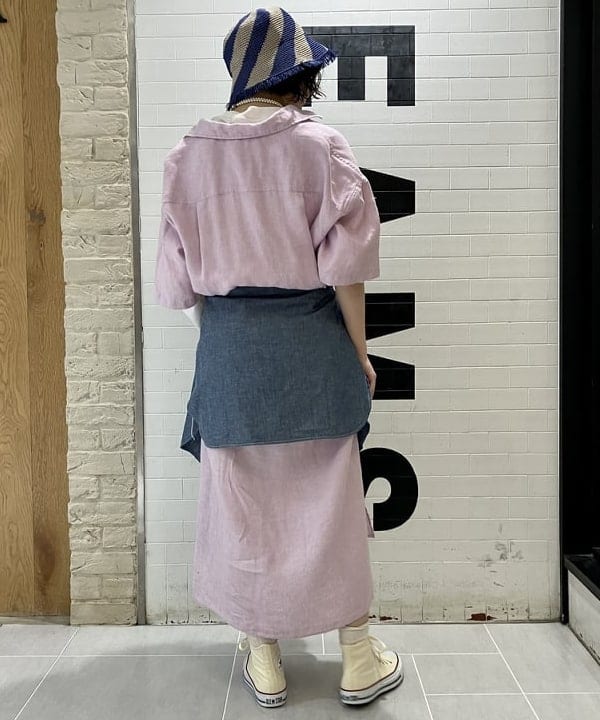 小原 もこさんの「BEAMS WOMEN｜【別注】BUZZ RICKSON'S / シャンブレー ロングスリーブ シャツ」を使ったコーディネート