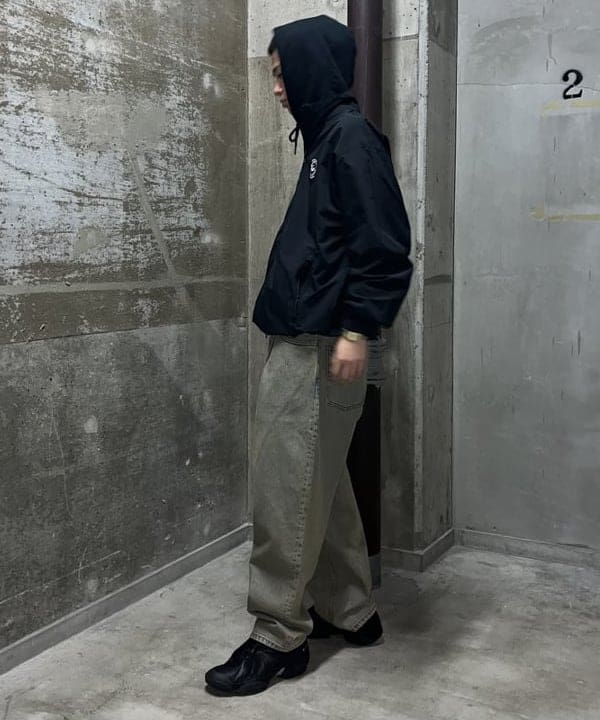 宮越 拓斗さんの「BEAMS WOMEN｜ワイド テーパード デニム」を使ったコーディネート