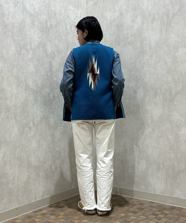 葵さんの「BEAMS WOMEN｜【別注】BUZZ RICKSON'S / シャンブレー ロングスリーブ シャツ」を使ったコーディネート