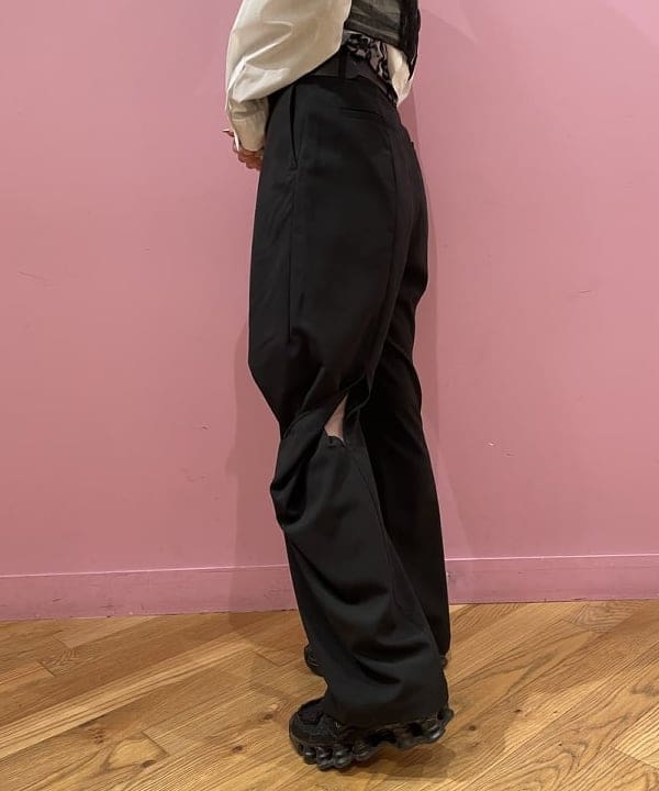 中江梨々香さんの「BEAMS WOMEN｜Ray BEAMS / チュール ギャザー ビスチェ」を使ったコーディネート