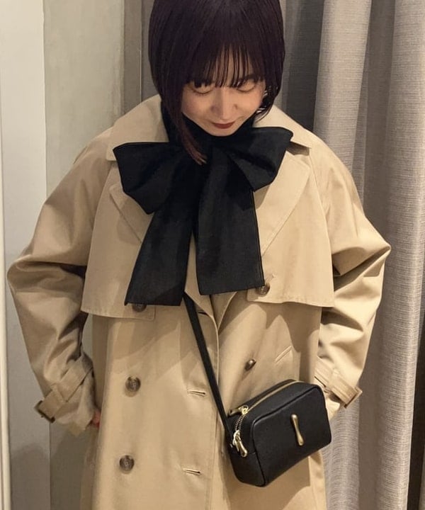 中川　ゆららさんの「BEAMS WOMEN｜ライト ツイル トレンチコート」を使ったコーディネート