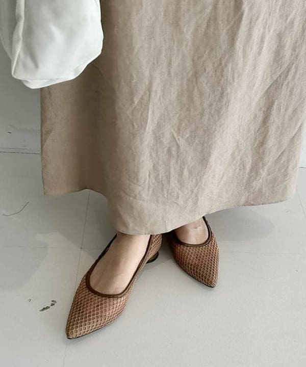 佐藤 美樹さんの「BEAMS WOMEN｜【別注】NOMADIS / SAC2 W リバーシブル ロゴトートバッグ」を使ったコーディネート