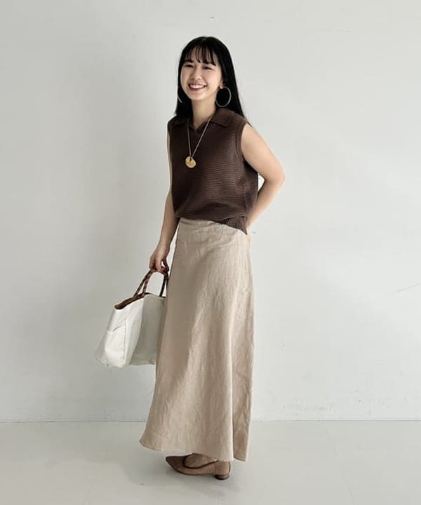 佐藤 美樹さんの「BEAMS WOMEN｜【別注】NOMADIS / SAC2 W リバーシブル ロゴトートバッグ」を使ったコーディネート