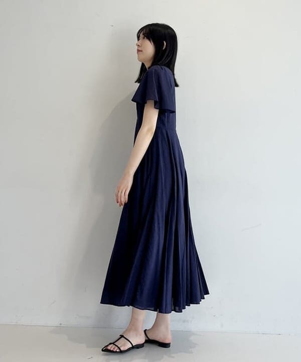 山田 千遥さんの「BEAMS WOMEN｜【別注】MARIHA / せせらぎのワンピース」を使ったコーディネート
