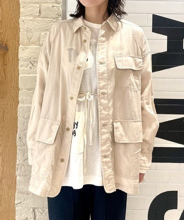 笠井 祐希さんの「BEAMS WOMEN｜BEAMS BOY / シアー ハンティング シャツ」を使ったコーディネート