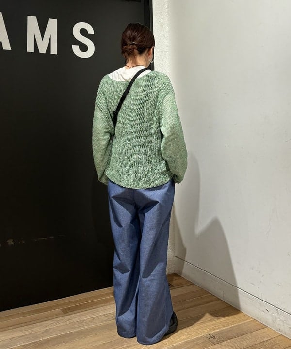 おはぎ(萩原)さんの「BEAMS WOMEN｜BEAMS BOY / Uネック ビッグ プルオーバー」を使ったコーディネート