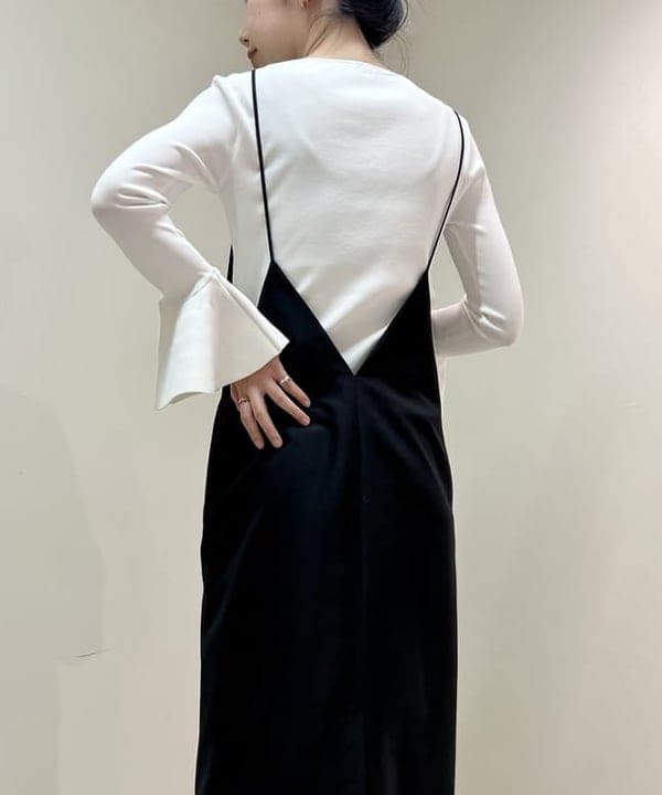 中丸　栞さんの「BEAMS WOMEN｜PAPYRUS / Candy Wrapper レース ハンドバッグ M」を使ったコーディネート