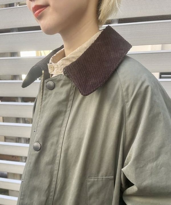 みりさんの「BEAMS WOMEN｜Barbour / OVERSIZE PEACHED BEADALE CASUAL JACKET」を使ったコーディネート