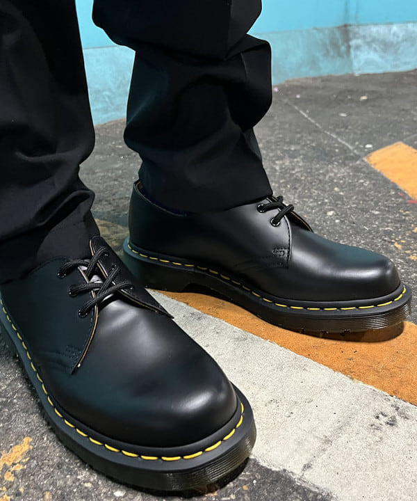 DAIKOKUさんの「BEAMS WOMEN｜Dr.Martens / 1461 3ホールシューズ」を使ったコーディネート