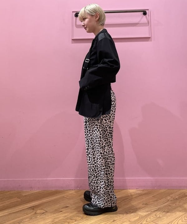 中江梨々香さんの「BEAMS WOMEN｜」を使ったコーディネート