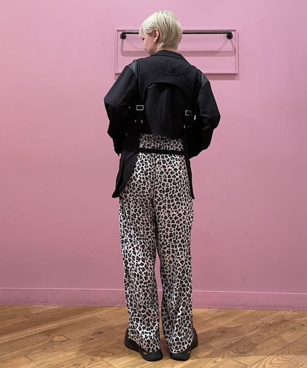 中江梨々香さんの「BEAMS WOMEN｜」を使ったコーディネート