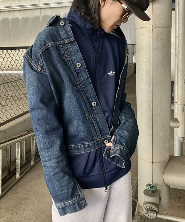 翔さんの「BEAMS WOMEN｜BEAMS / テーパード スウェット パンツ」を使ったコーディネート