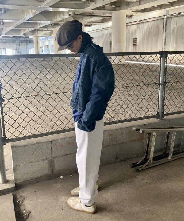 翔さんの「BEAMS WOMEN｜BEAMS / テーパード スウェット パンツ」を使ったコーディネート